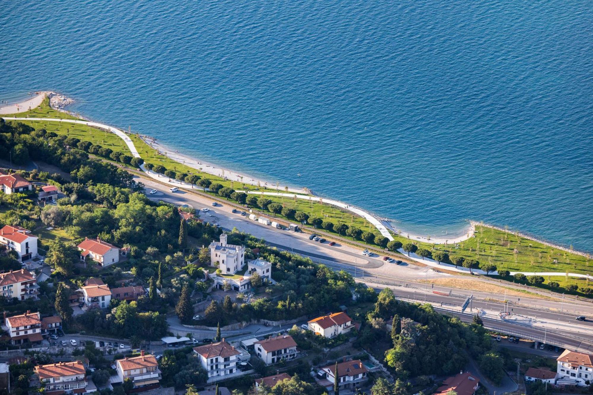 Flori Adriatic Villa Marezige Eksteriør billede